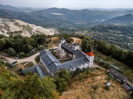 Mănăstirea Arnota - Jud. Vâlcea